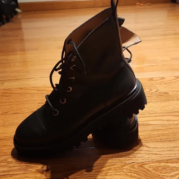 Madewell Rayna Black Lace Up Combat Boots - Picture 3 of 5